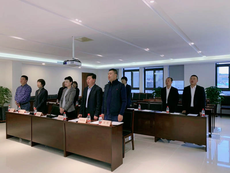 7.威海园林公司举办述职暨竞聘会.jpg 7.威海园林公司举办述职暨竞聘会.jpg