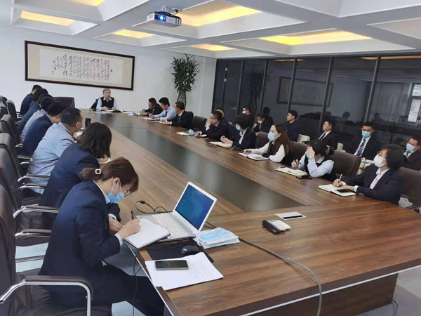 12.王佩龙副董事长出席会议并发表讲话_副本.jpg 12.王佩龙副董事长出席会议并发表讲话_副本.jpg