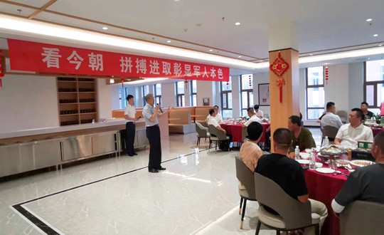 1 可拼接或滑动_副本.jpg 1 可拼接或滑动_副本.jpg