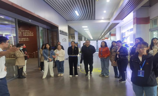 11.刘翔鹏总经理携团队参加“财务数字化转型人才高级研修班”_副本.jpg 11.刘翔鹏总经理携团队参加“财务数字化转型人才高级研修班”_副本.jpg